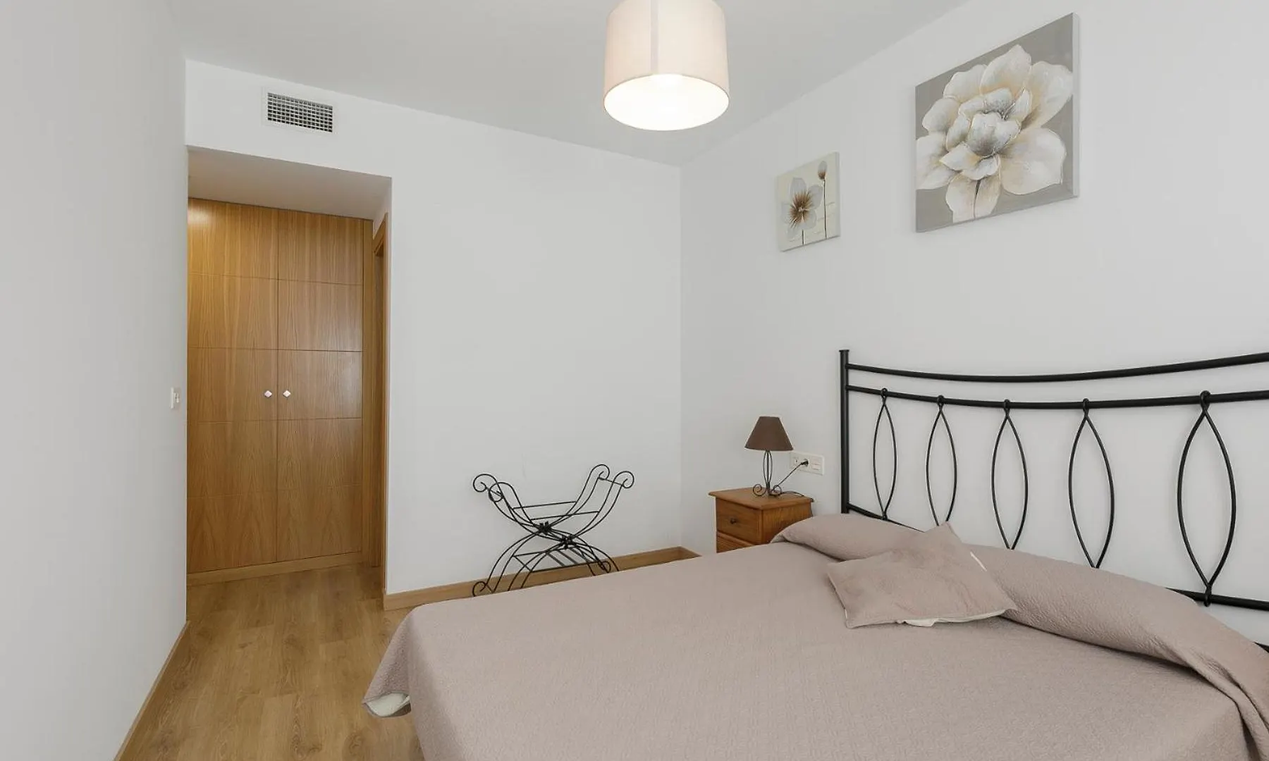 Apartamento Fenix Granada 0*,  Spain